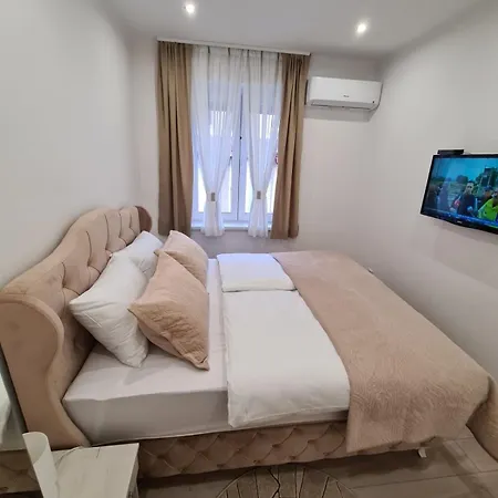 Angolo Elegante Апартаменты Сараево