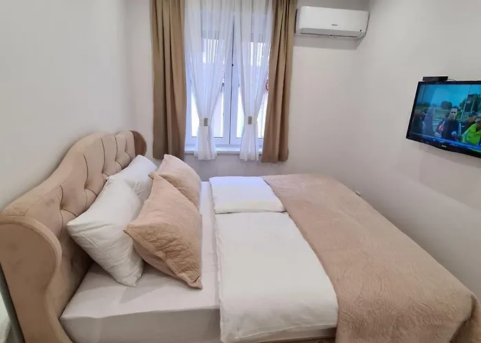 Angolo Elegante Апартаменты Сараево