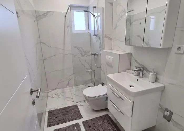 Апартаменты Angolo Elegante *